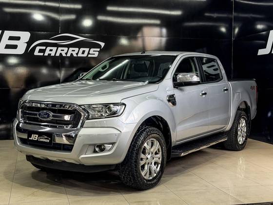 FORD RANGER 3.2 XLT 4X4 CD 20V DIESEL 4P AUTOMÁTICO FORD RANGER 3.2 XLT 4X4 CD 20V DIESEL 4P AUTOMÁTICO